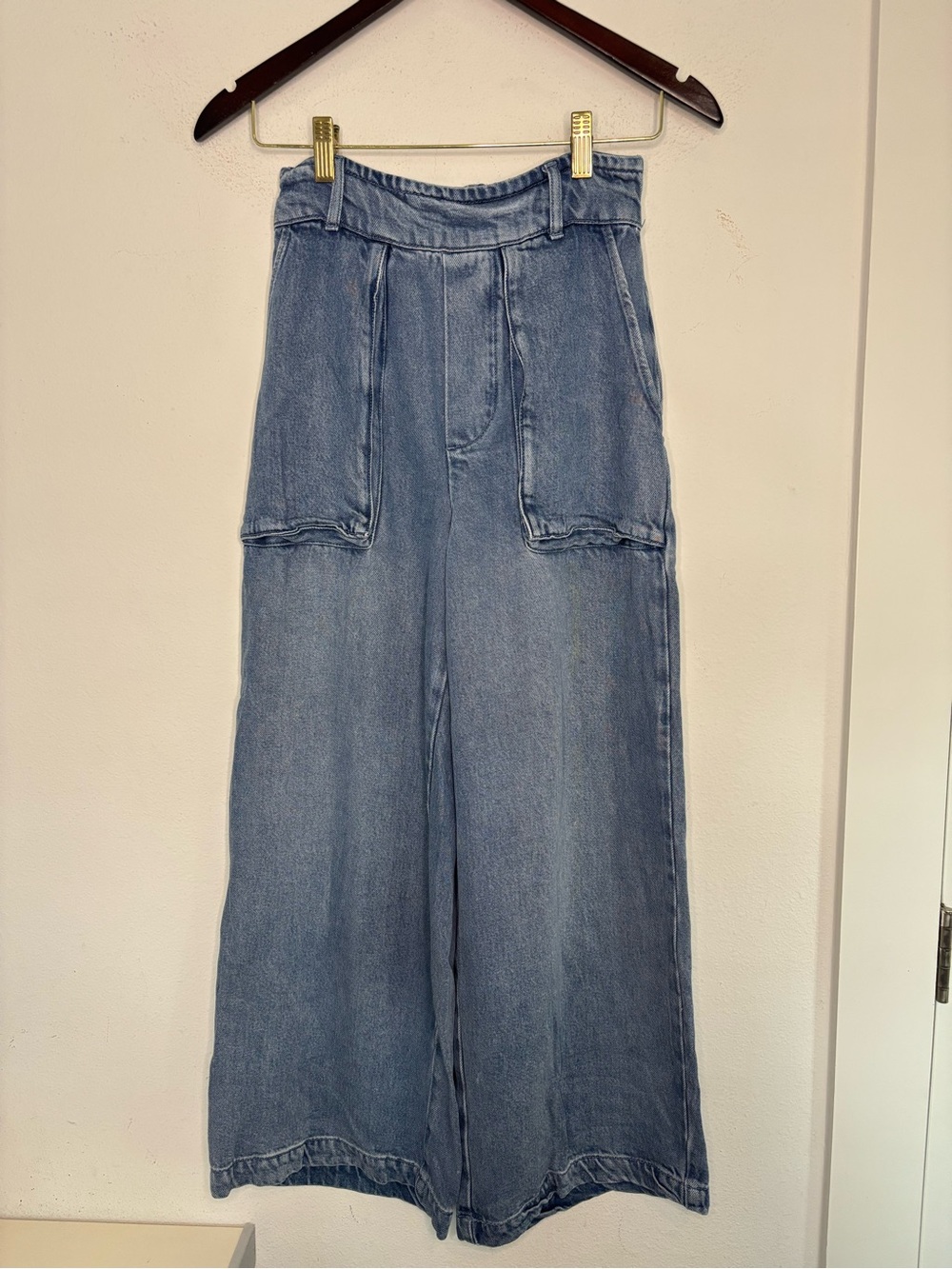 YFB YOUNG FABULOUS & BROKE STRETCHY WIDE LEG BOHEMIAN JEANS SZ SMALL